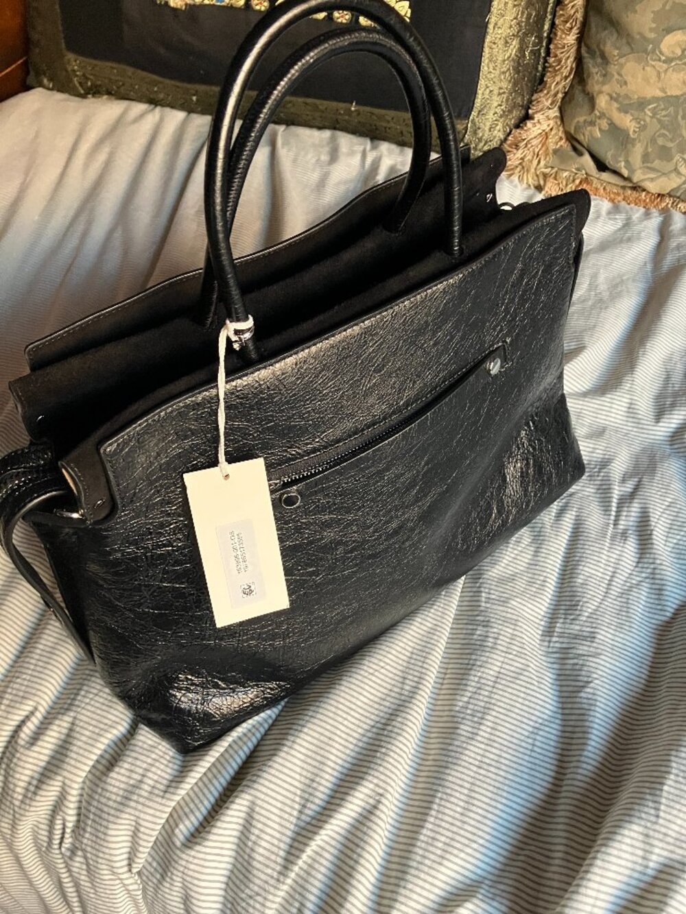Tory Burch Larger Mercer Distressed Leather